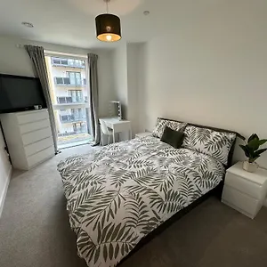 Cozy, Luxury Spacious In Shared Campsite